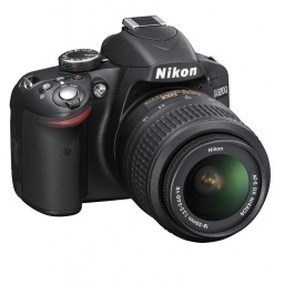 Camara Nikon D3200, 24mp, lente 18-55, Reflex